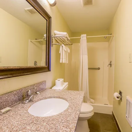 Budget Inn By Oyo Natural Bridge I-81 Exterior photo