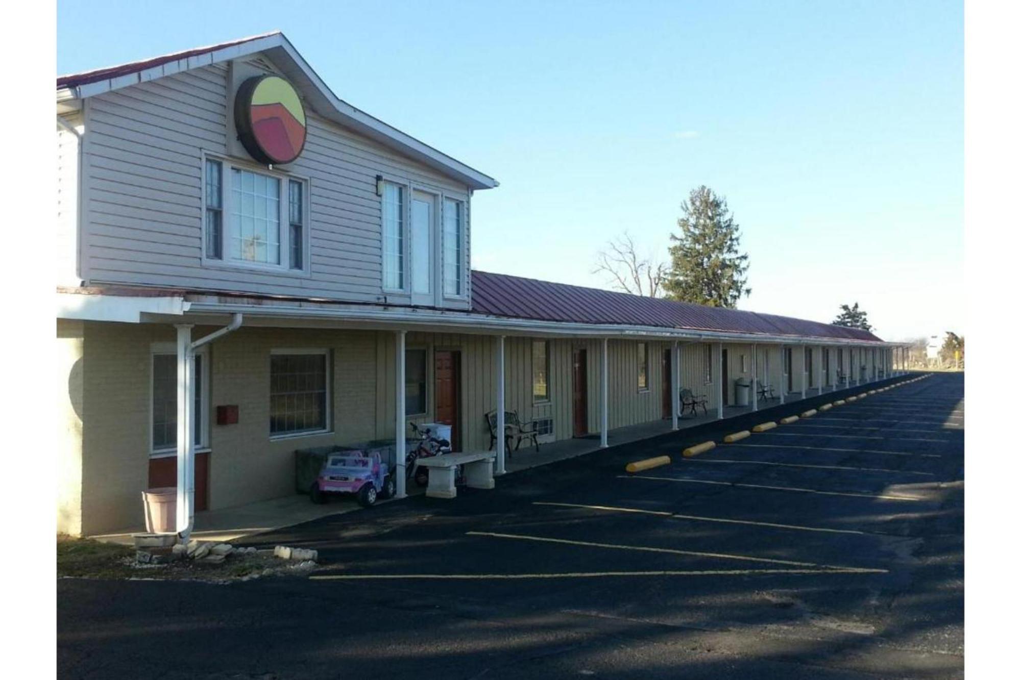 Motel Budget By Oyo I-81