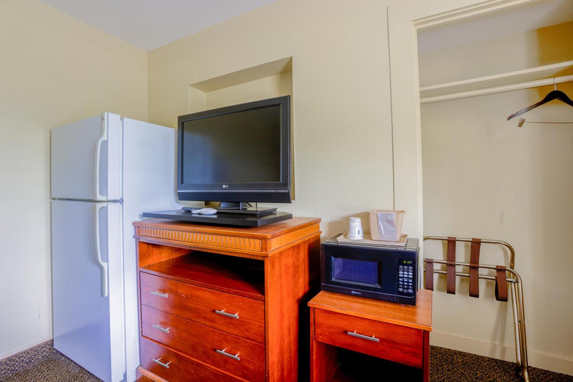Budget By Oyo I-81 Motel 2*