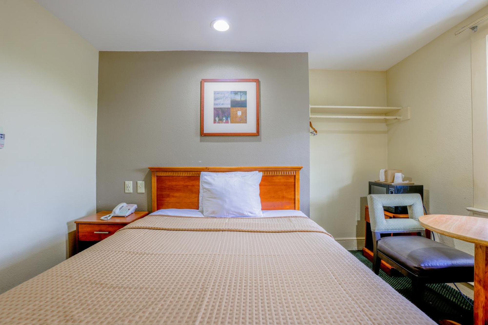 Budget By Oyo I-81 Motel
