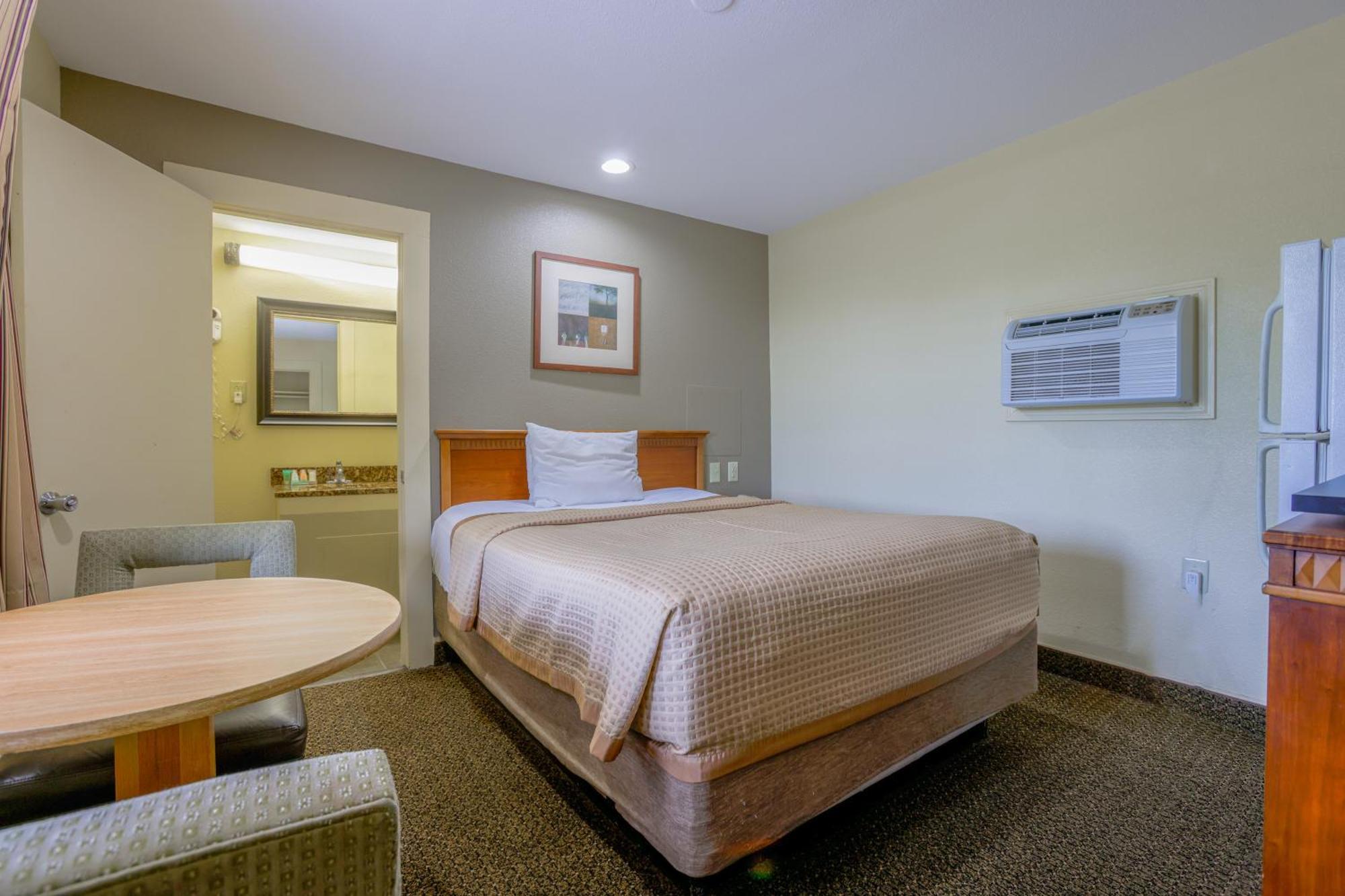 Motel Budget By Oyo I-81