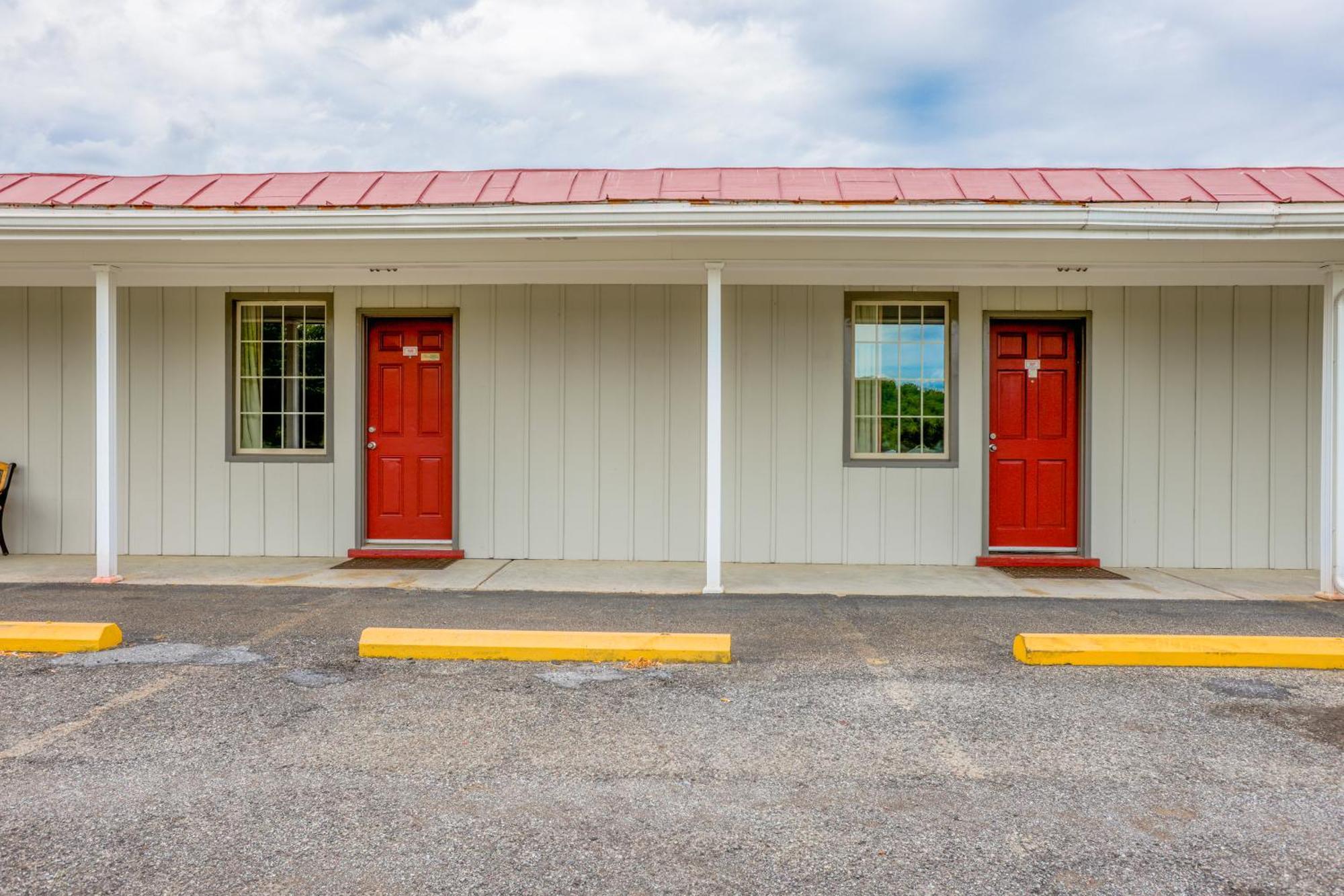 Budget By Oyo I-81 Motel Natural Bridge